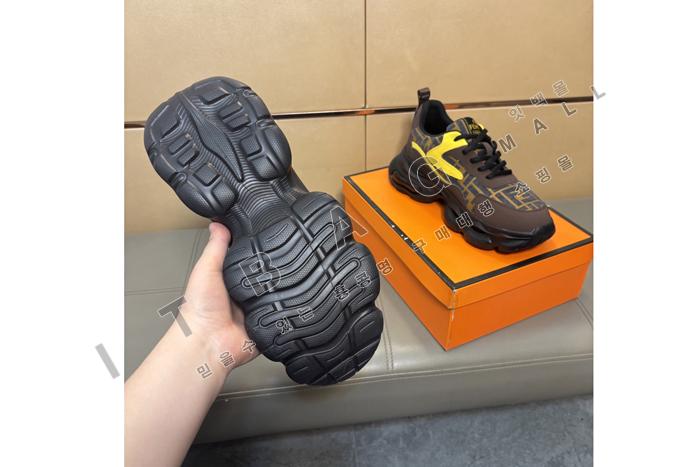 �ҵ�  ���� ����Ŀ��  MYB6452-1