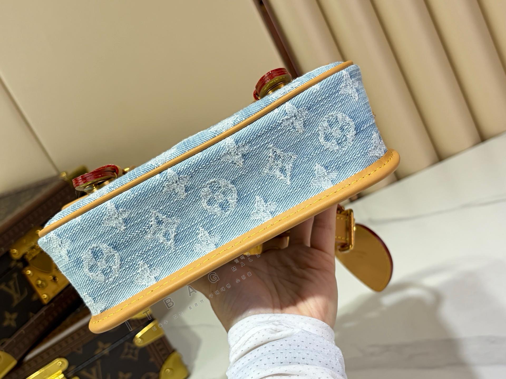 ���̺��� ��ÿ ���� ��Ʈ�� �̴� ��  M2A647   26/�Ż�  