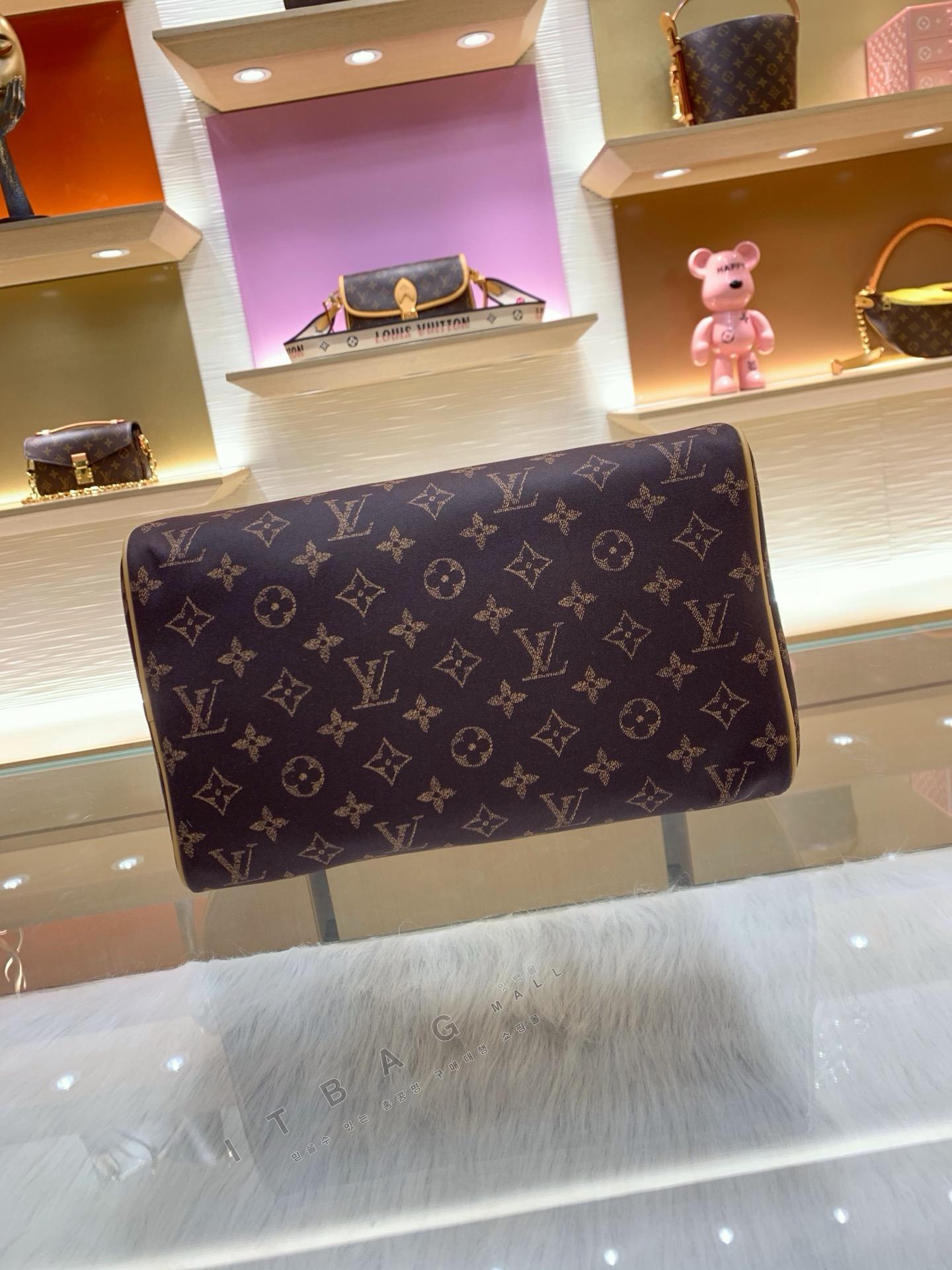 ���̺��� ���ǵ�  �ݵѸ��� 30  M2A454   26/�Ż�