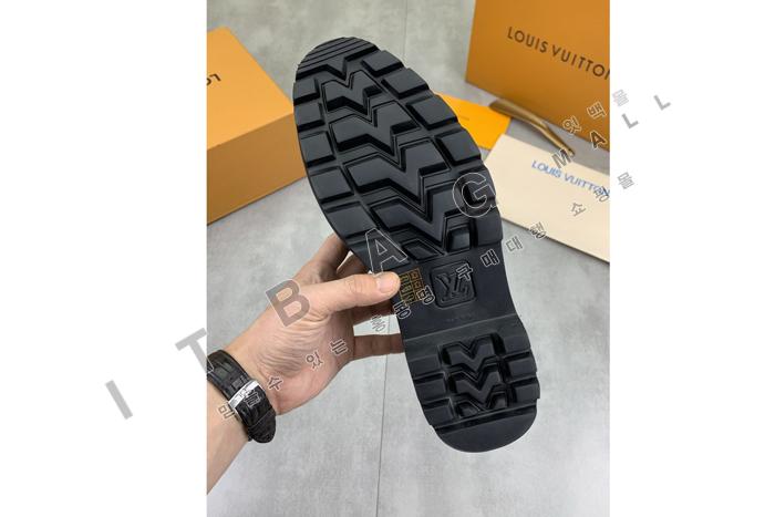 ���̺���  ���� ���� YF5168��  3�÷�