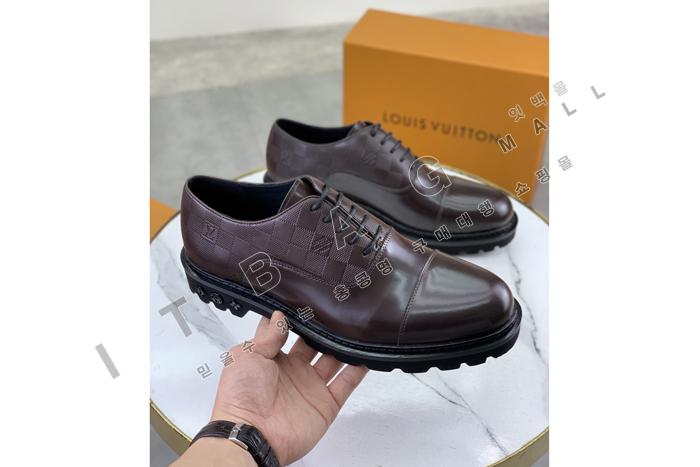 ���̺���  ���� ���� YF5168��  3�÷�
