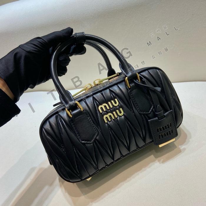 �̿�̿� �Ƹ�ī�� ���׶�� ���ַ� ���� ���׹� 5BB142   25/�Ż�  ����ǰX