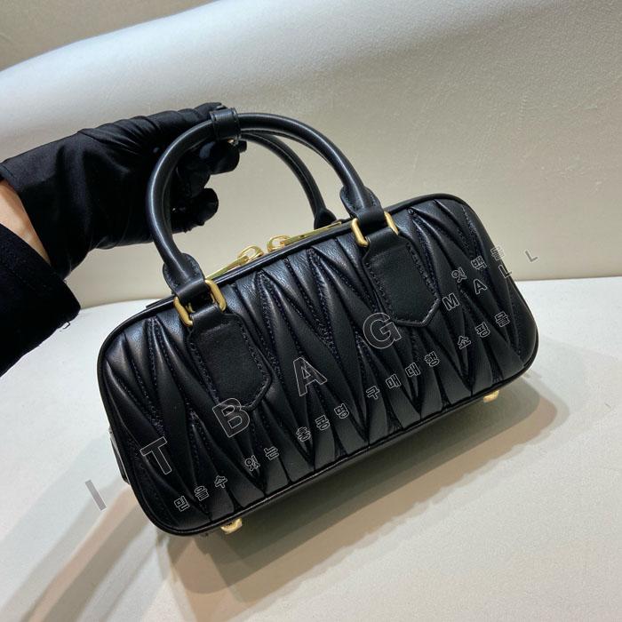 �̿�̿� �Ƹ�ī�� ���׶�� ���ַ� ���� ���׹� 5BB142   25/�Ż�  ����ǰX