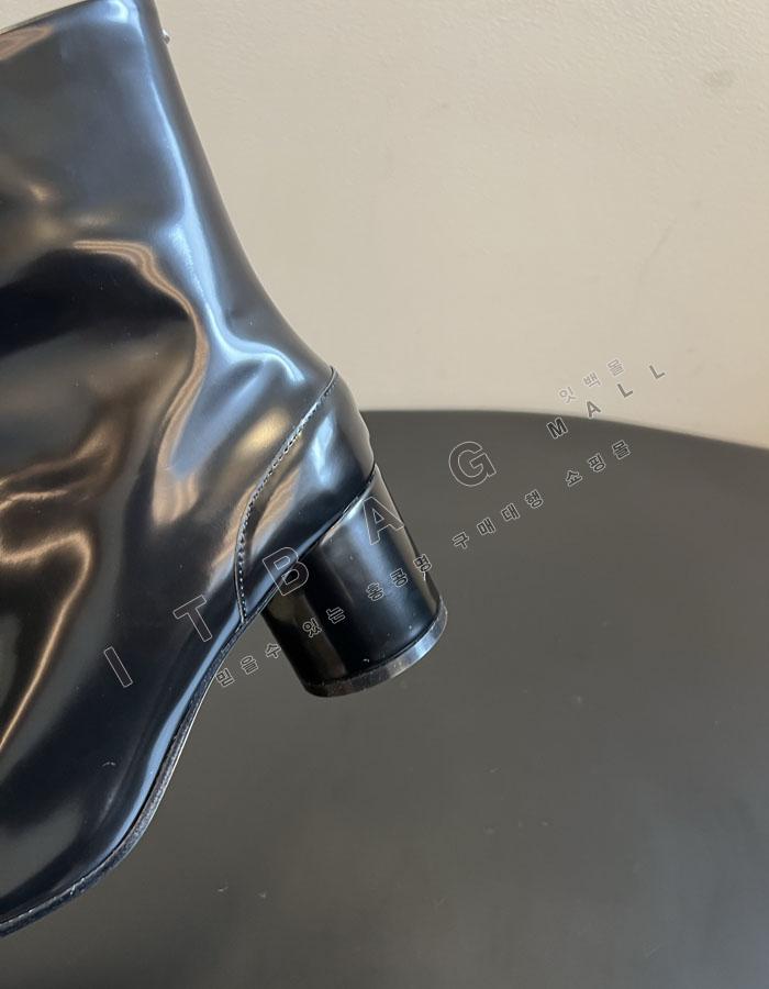 ���� ���������� tabi   ����  YONG9268-5     26/�Ż�   6CM  2�÷�