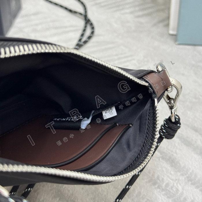 ����� �����Ϸ� ����Ʈ�� ���̽�  2ZT073-1   26/�Ż�