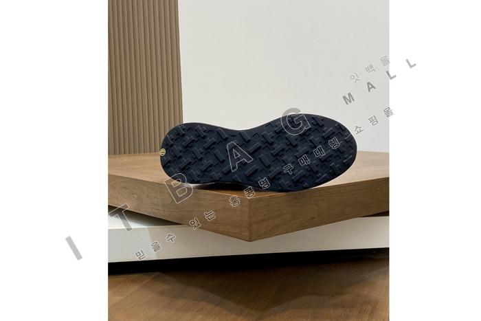 ���̺��� ���� �� ����� ����Ŀ�� YF7602-2