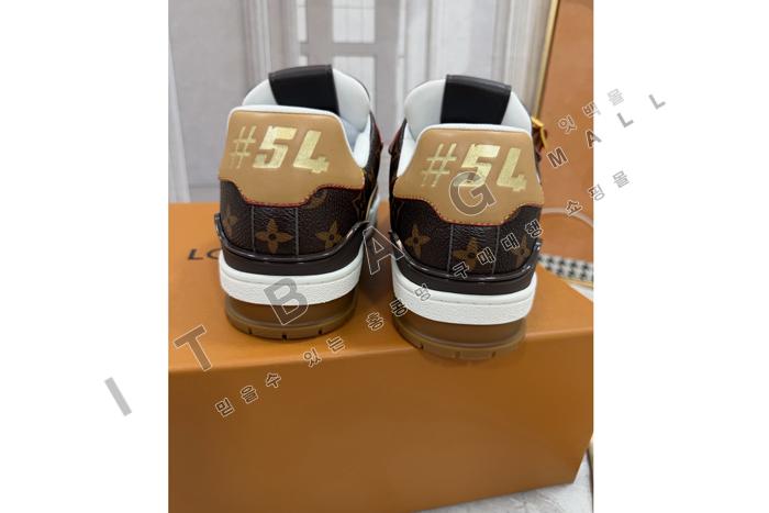 ���̺��� ���� Ʈ���̳� ����Ŀ�� SP9610 ��