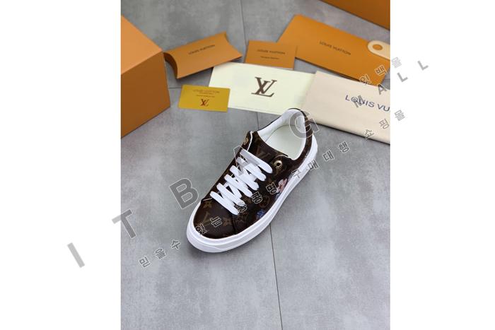 ���̺��� Ÿ�� �ƿ� ����Ŀ�� YF9617 ��  ��������