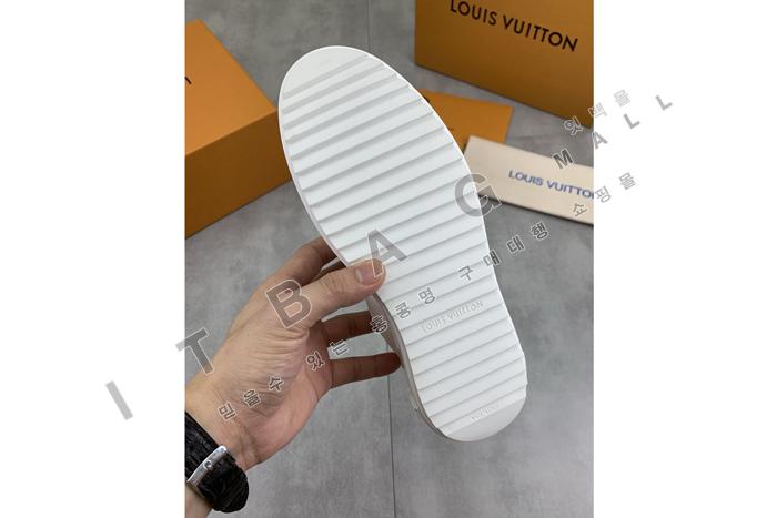 ���̺��� Ÿ�� �ƿ� ����Ŀ�� YF9618 ��   ��������