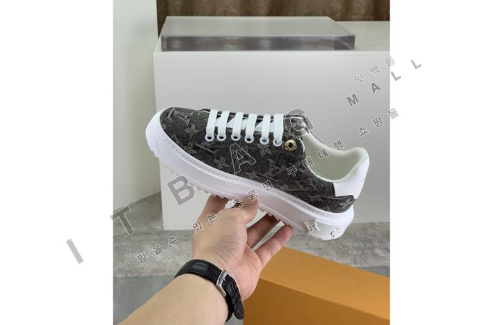 ���̺��� Ÿ�� �ƿ� ����Ŀ�� YF9615 ��  ��������