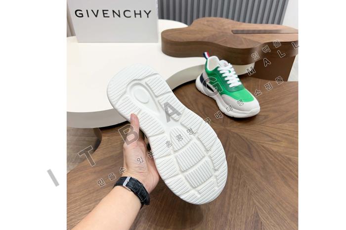 ��Ŭ���� ���� ����Ŀ��  YF9061 �� 4�÷�