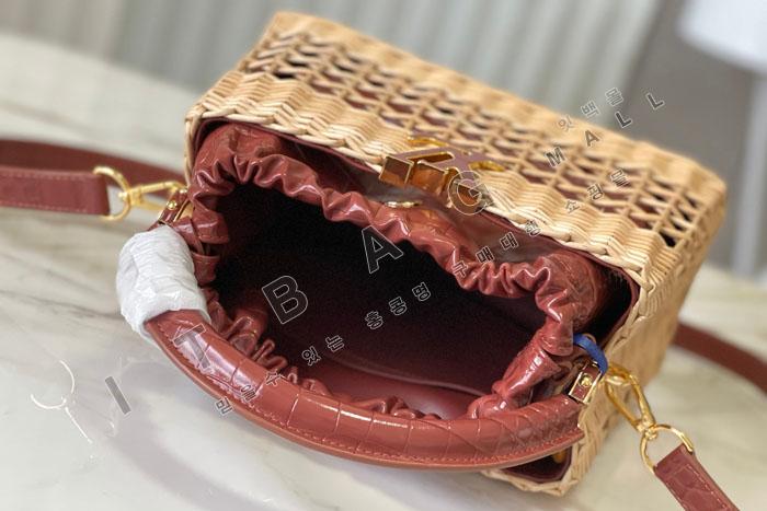 ���̺���  īǶ�� BB  �ڵ��  N89949   26/�Ż�