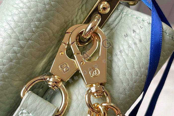 ���̺���  īǶ�� �̴�   I15 ���� ü�� �ڵ��  M29951-1   26/�Ż�