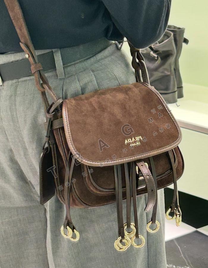 ����� �����̵� �ڸ����� �����  1BD412     26//�Ż�