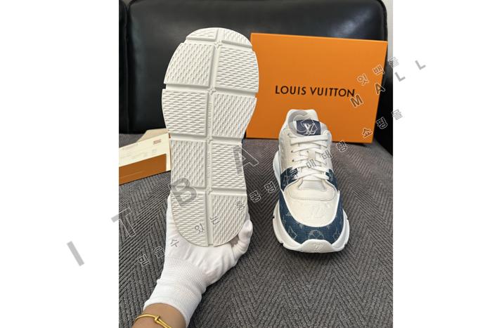���̺��� ���� Ŭ���� ����Ŀ�� YF9042 ��