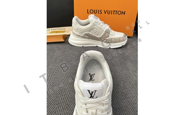 ���̺��� ���� Ŭ���� ����Ŀ�� YF9042-1  ��