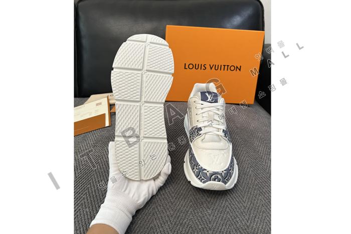 ���̺��� ���� Ŭ���� ����Ŀ�� YF9042-2  ��
