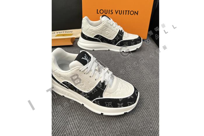 ���̺��� ���� Ŭ���� ����Ŀ�� YF9042-3  ��