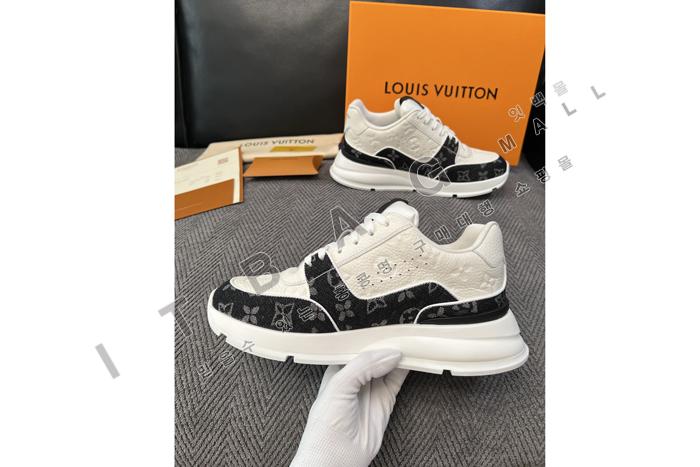 ���̺��� ���� Ŭ���� ����Ŀ�� YF9042-3  ��