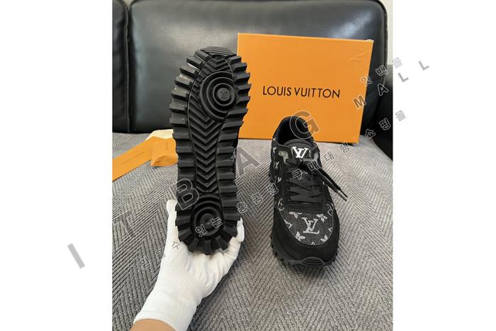 ���̺��� ���� ����Ŀ��  YF9044 ��