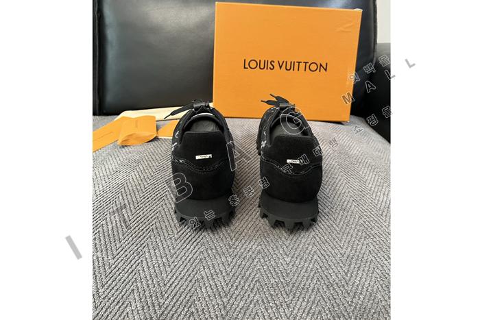 ���̺��� ���� ����Ŀ��  YF9044 ��