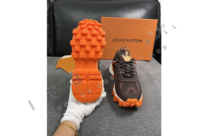 ���̺��� ����  ���� ����Ŀ��  YF9047 ��