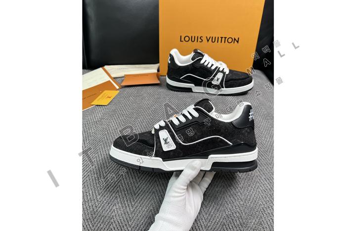 ���̺��� ���� Ʈ���̳� ����Ŀ��  YF9048 ��