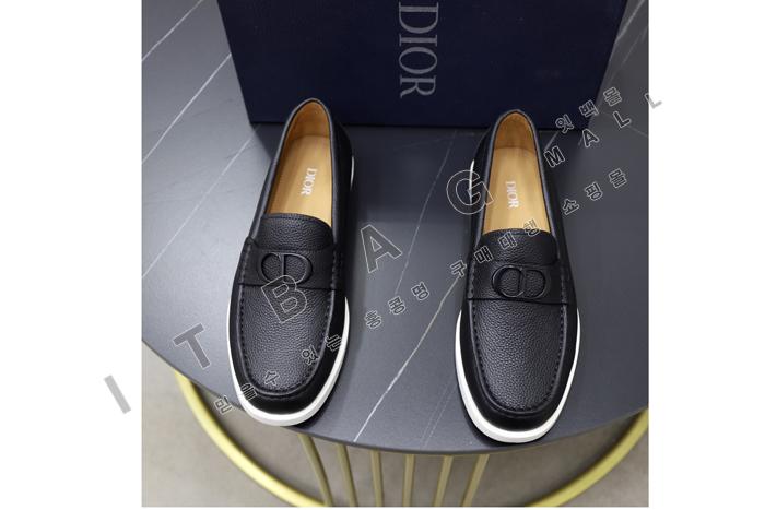 ���  ���� ���� MYB9056