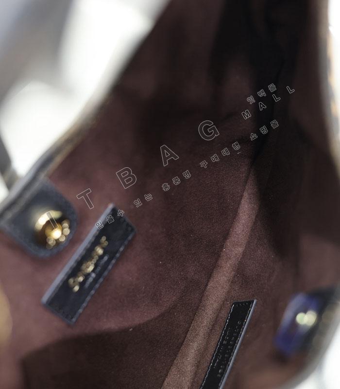 �Ի��ζ� ȣ�ǹ���  ���ٻ� ������  848818-4   26/�Ż�