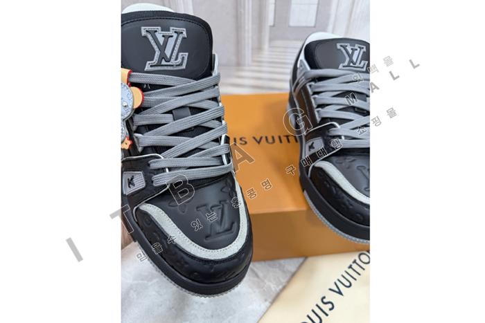 ���̺���  Ʈ���̳� ����Ŀ��  SP0240 ��   ��������