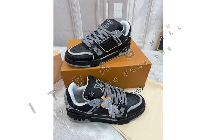 ���̺���  Ʈ���̳� ����Ŀ��  SP0240 ��   ��������