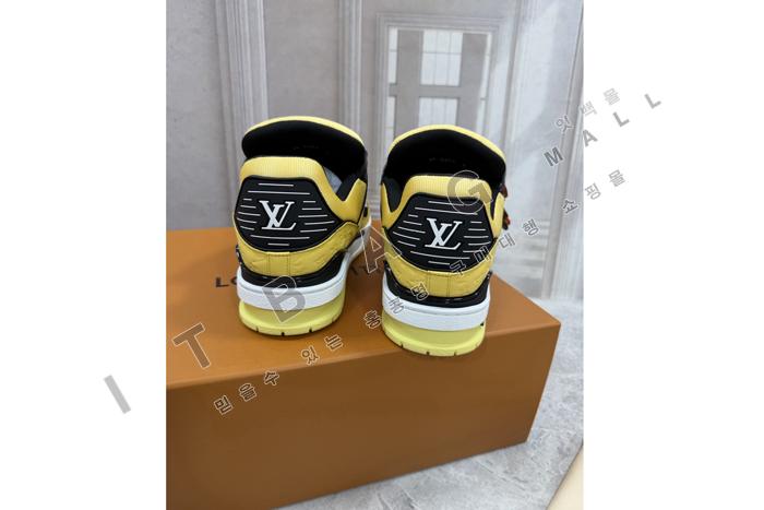 ���̺���  Ʈ���̳� ����Ŀ��  SP0240-1 ��  ��������