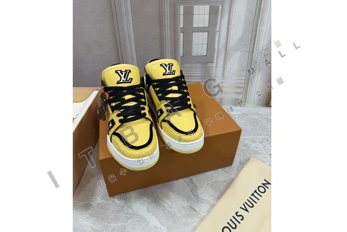 ���̺���  Ʈ���̳� ����Ŀ��  SP0240-1 ��  ��������