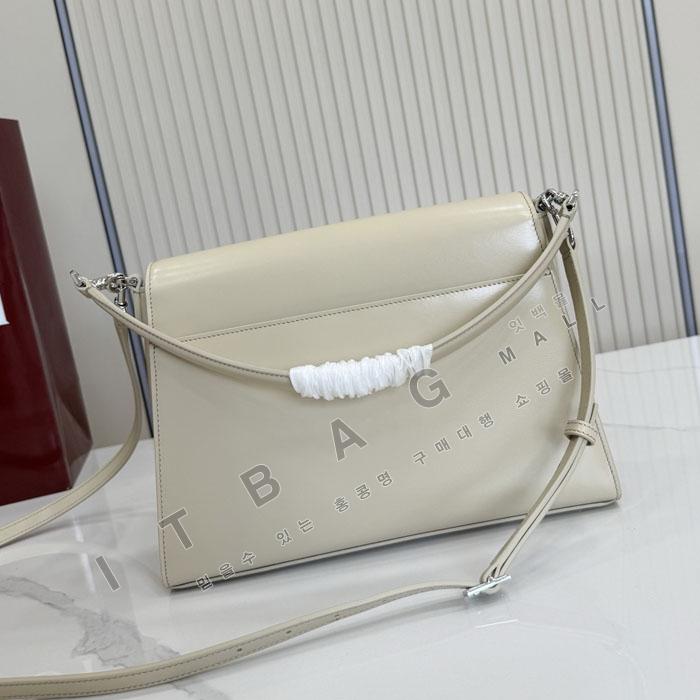 ���� Ȧ���� �ο���  �̵�� ž �ڵ��  A006N6-5  26/�Ż�