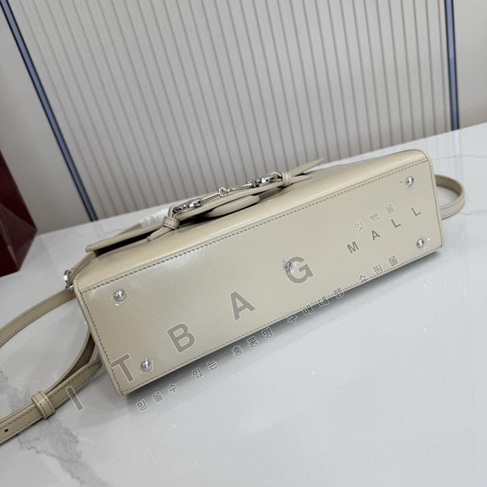���� Ȧ���� �ο���  �̵�� ž �ڵ��  A006N6-5  26/�Ż�