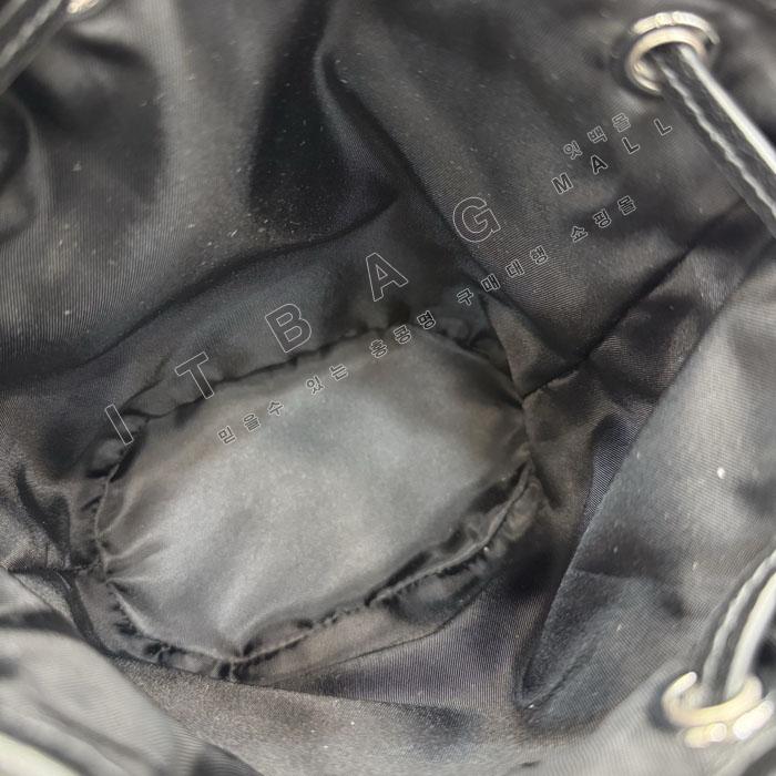 ���� �ö�ũ �̴� ��Ŷ�� 875802-2  26/�Ż�