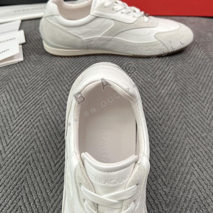 �䷹���� ���� �ο�ž ����Ŀ��   YONG9279-3 ��   26/�Ż�  