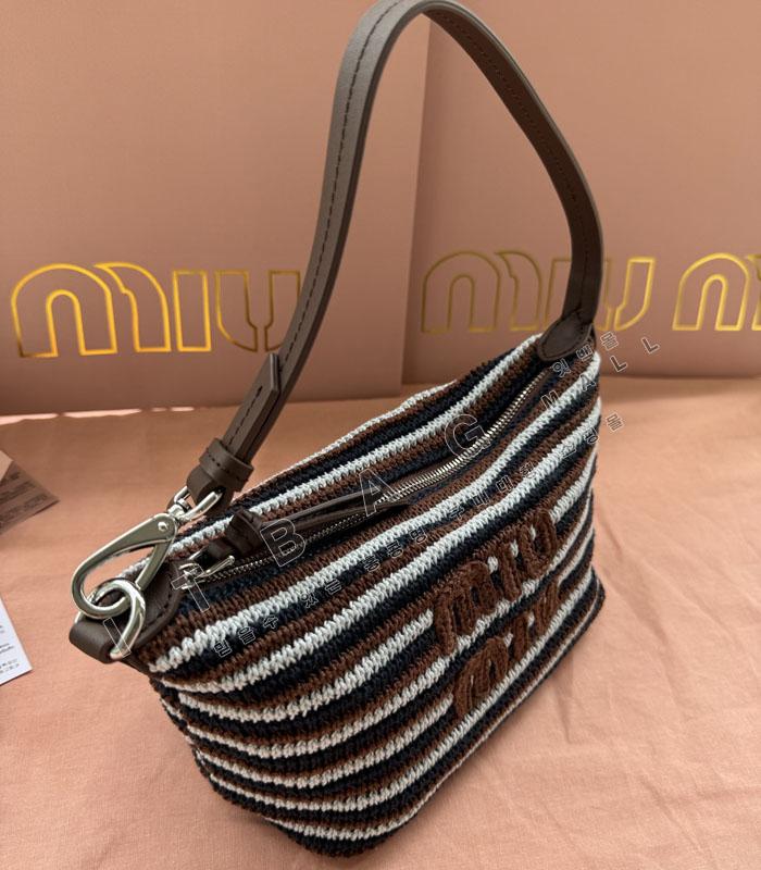 �̿�̿�  ���Ǹ�  �̴�  �Ŀ�ġ  5NE841-7   25/�Ż�  