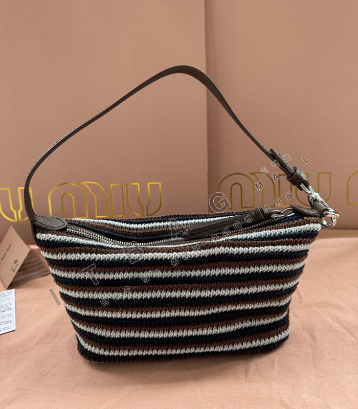 �̿�̿�  ���Ǹ�  �̴�  �Ŀ�ġ  5NE841-7   25/�Ż�  