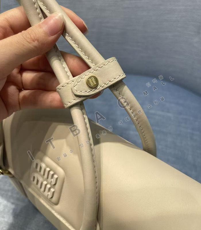 �̿�̿�  �Ƹ�ī�� ���� �����  5BD282-1   25/�Ż�  