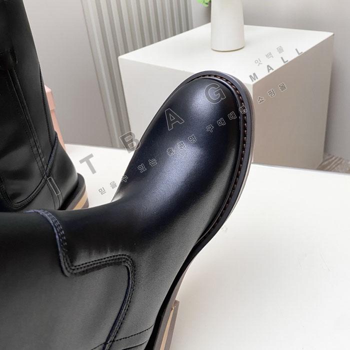 �̿�̿� ����   ����  YONG9287 ��   26/�Ż�  
