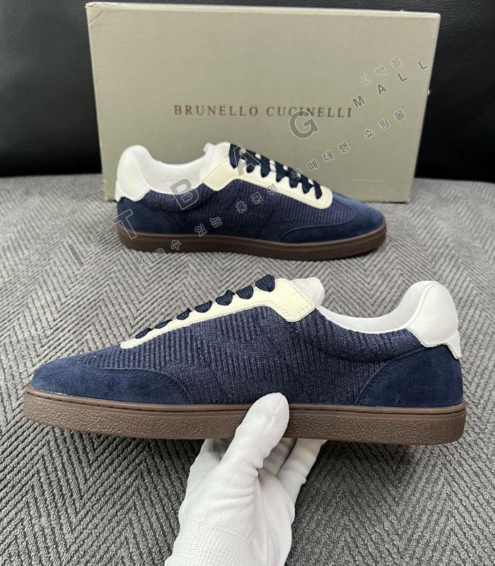 ���ڷ� ��ġ�ڸ� ����    ����Ŀ��  YONG9294 ��   