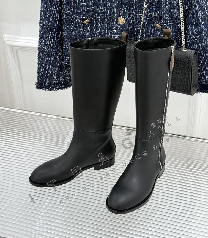 ���̺��� ����  ����  YONG9300    26/�Ż�   