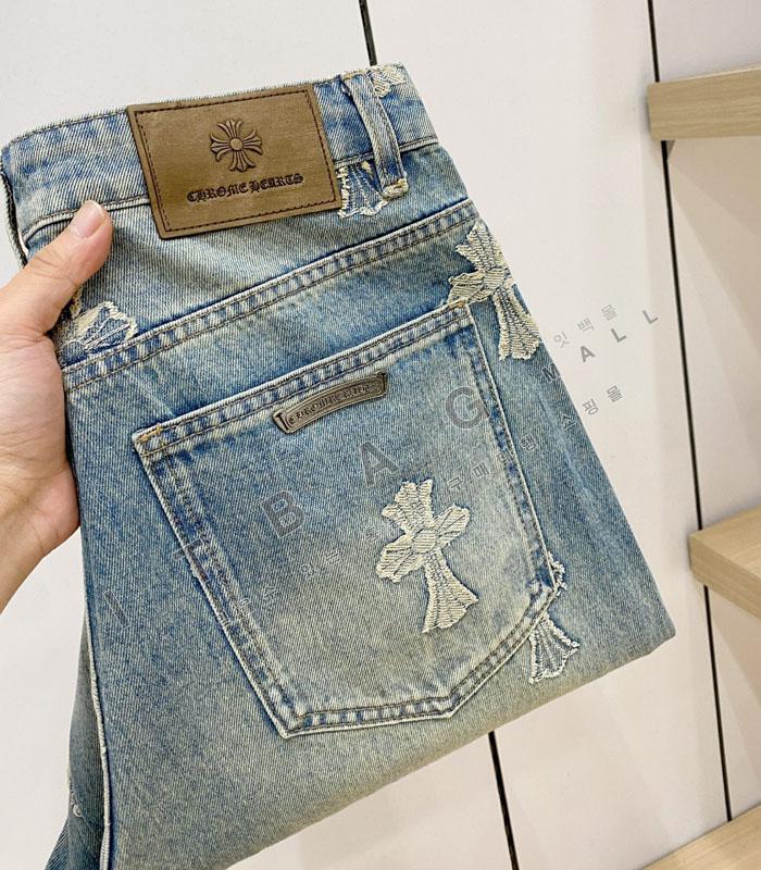 ũ������   ���� ���� ����   SS8323   26/�Ż�  