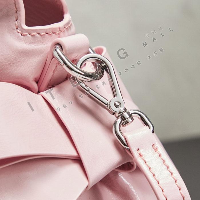 �̿�̿� ���̴� ���� �ڵ��  5BA336   26/�Ż�