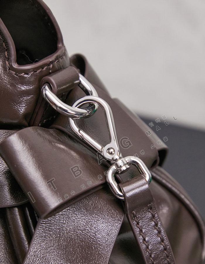 �̿�̿� ���̴� ���� �ڵ��  5BA336-2   26/�Ż�