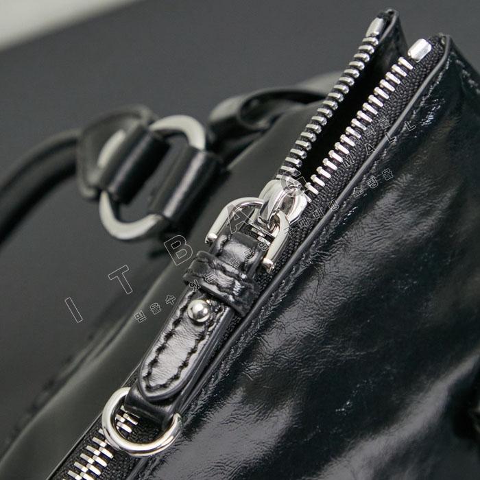 �̿�̿� ���̴� ���� �ڵ��  5BA336-4   26/�Ż�