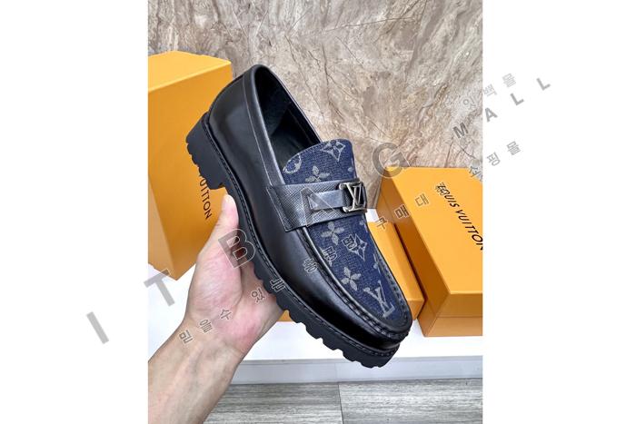���̺��� ���� ����  YF0111