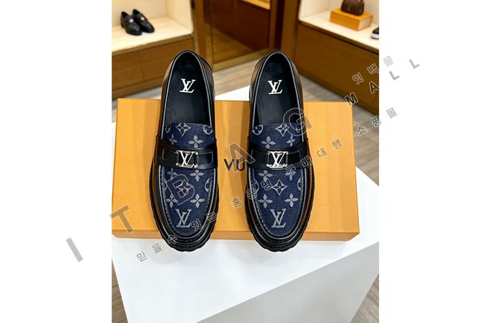 ���̺��� ���� ����  YF0111