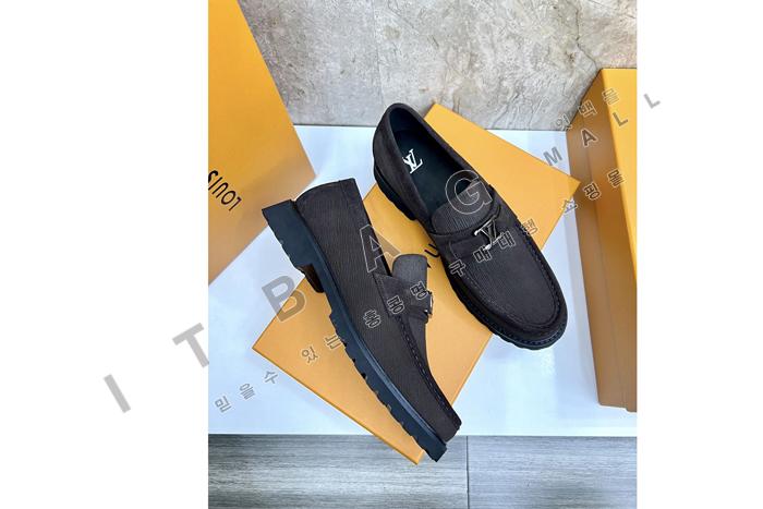 ���̺��� ���� ����  YF0110